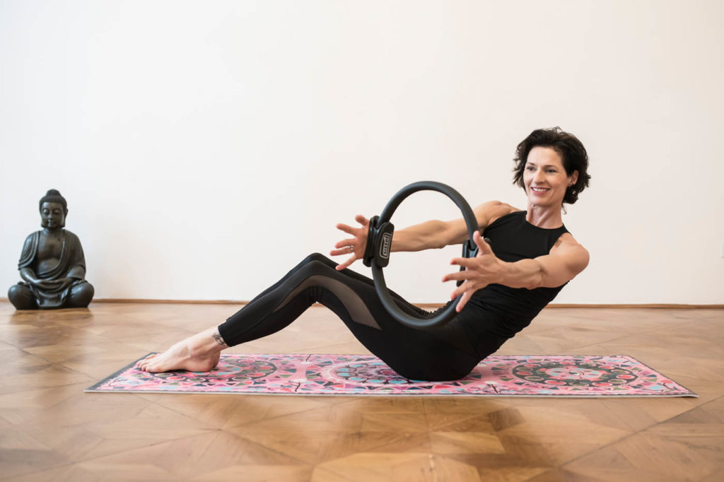 Half Rolldown PIlates Magic Circle